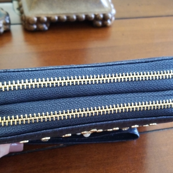 METALLIC BLUE π WRISTLET - Picture 3 of 8